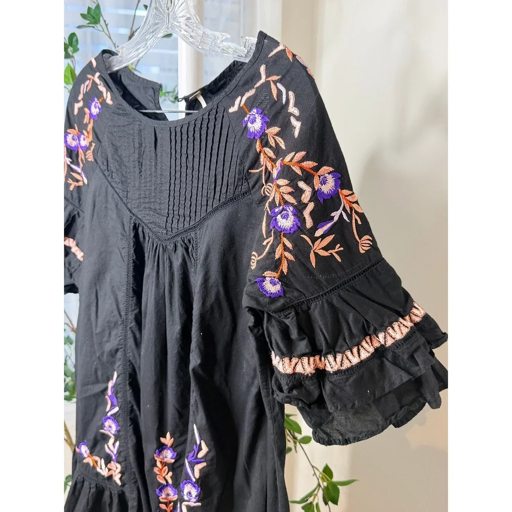Free People Black Embroidered Floral Mini Dress Ruffle Sleeve Cotton Boho Medium